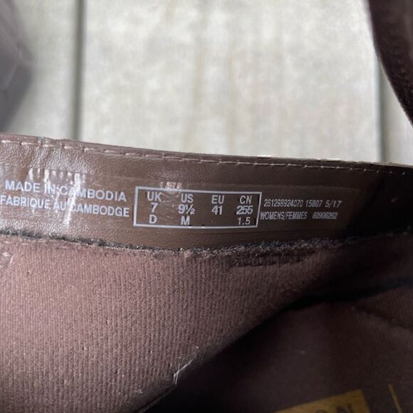 Clarks Collection Ankle Boots Tan Suede Leather Zip Heeled Size 9.5 Soft Cushion - Picture 7 of 9